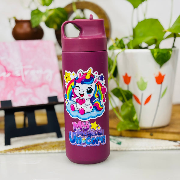 Trending characters 500 ml sipper bottles
