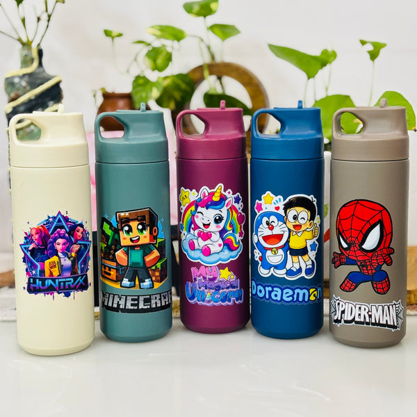 Trending characters 500 ml sipper bottles